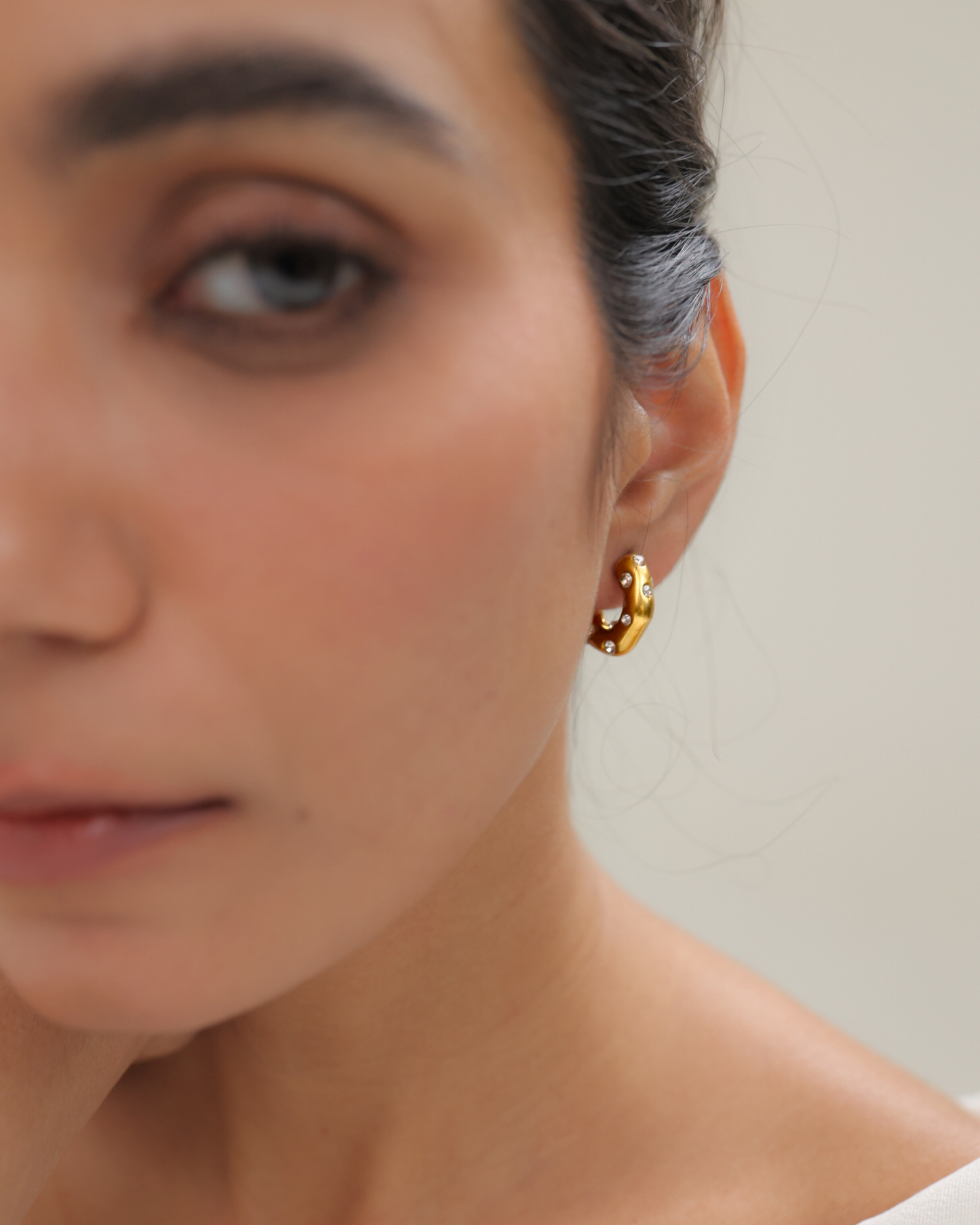 Constance earrings