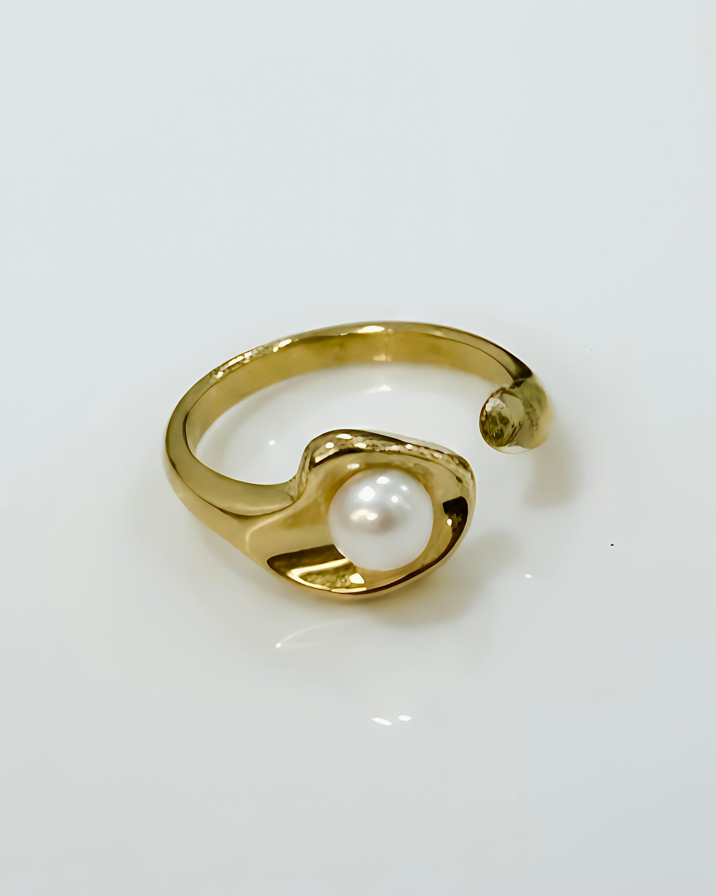 Mother of Pearl Ring