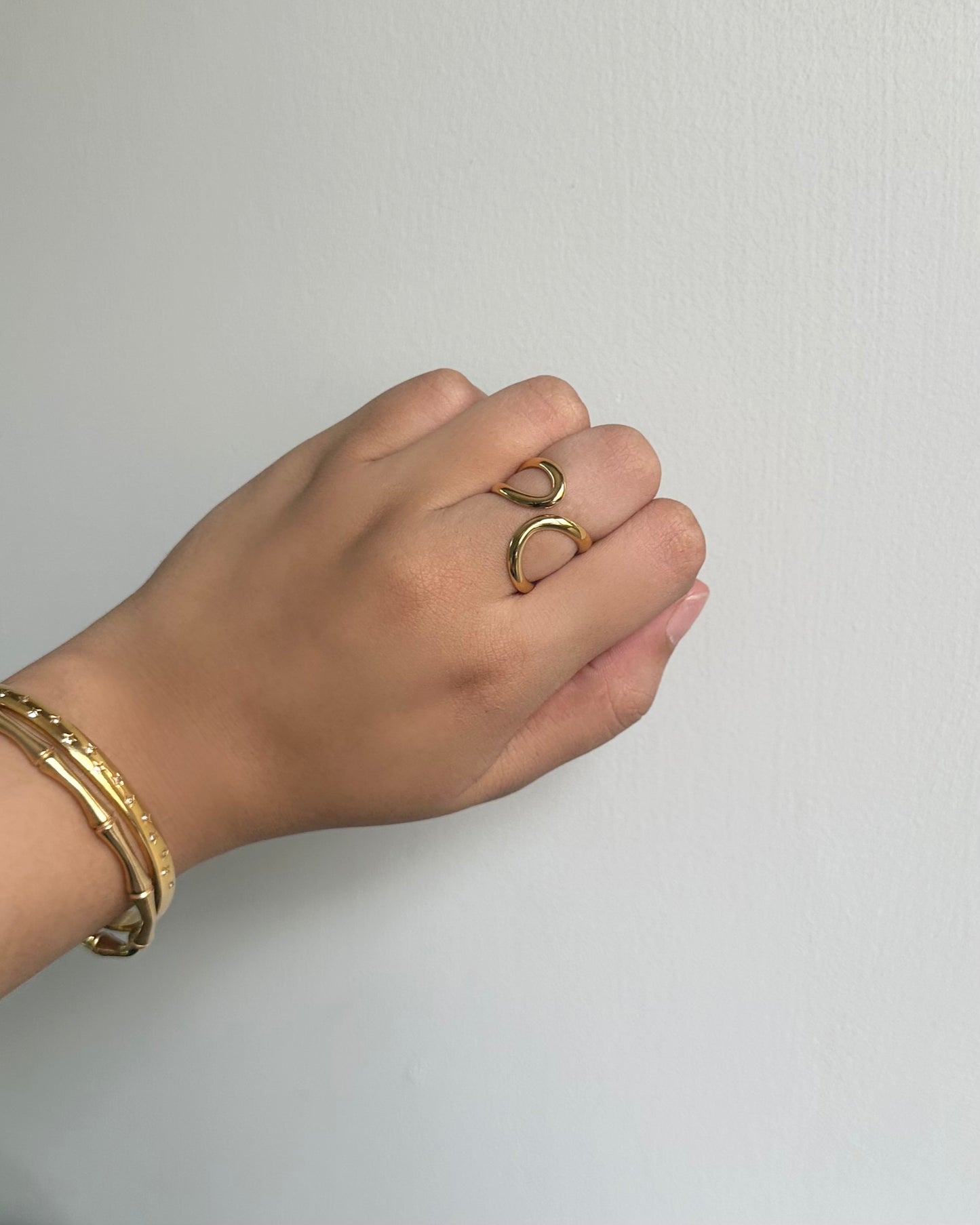 Phoebe looped ring